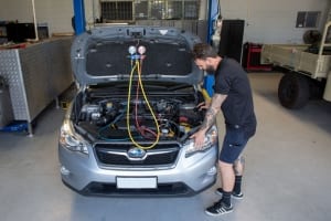 10027-Caruana-Auto-234